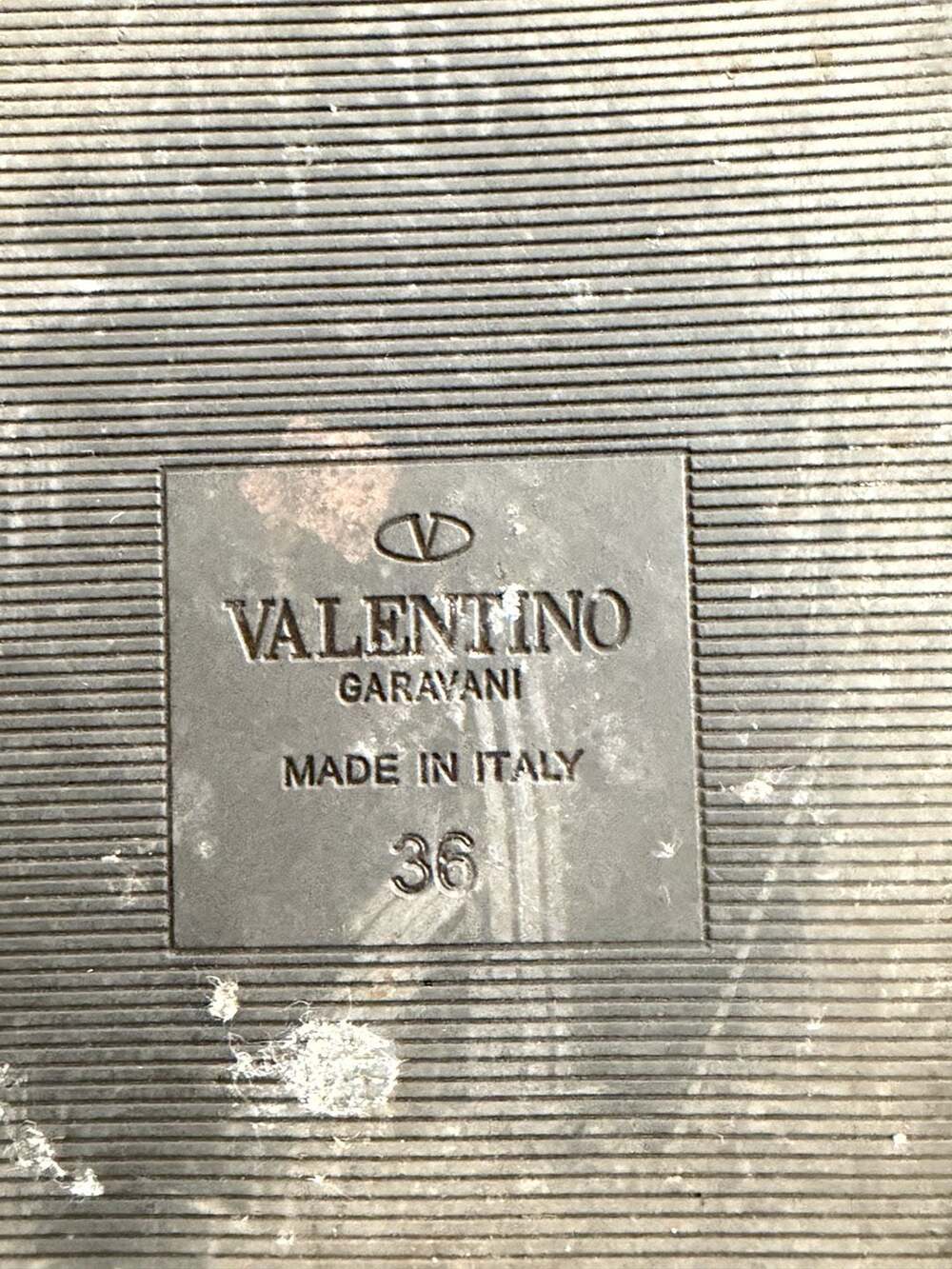 Valentino Garavani Atelier 03 Rose Edition Black Leather Slide Sandals - Picture 3 of 4
